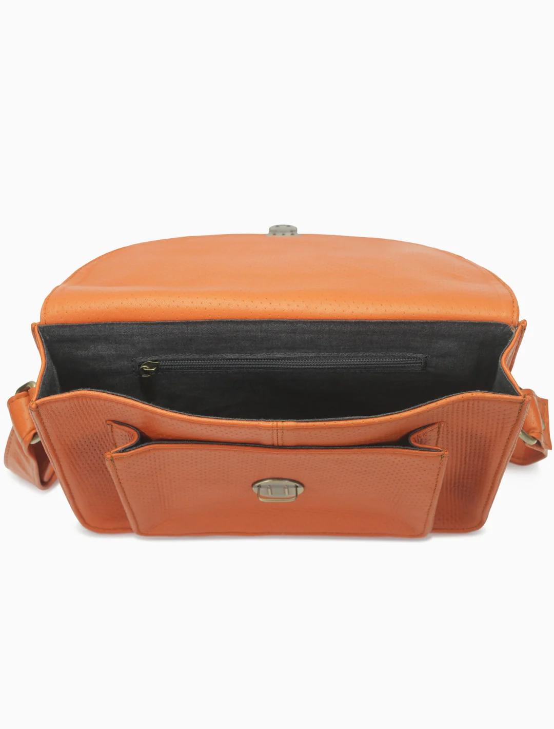 Clasp Messenger, Tangerine, detail