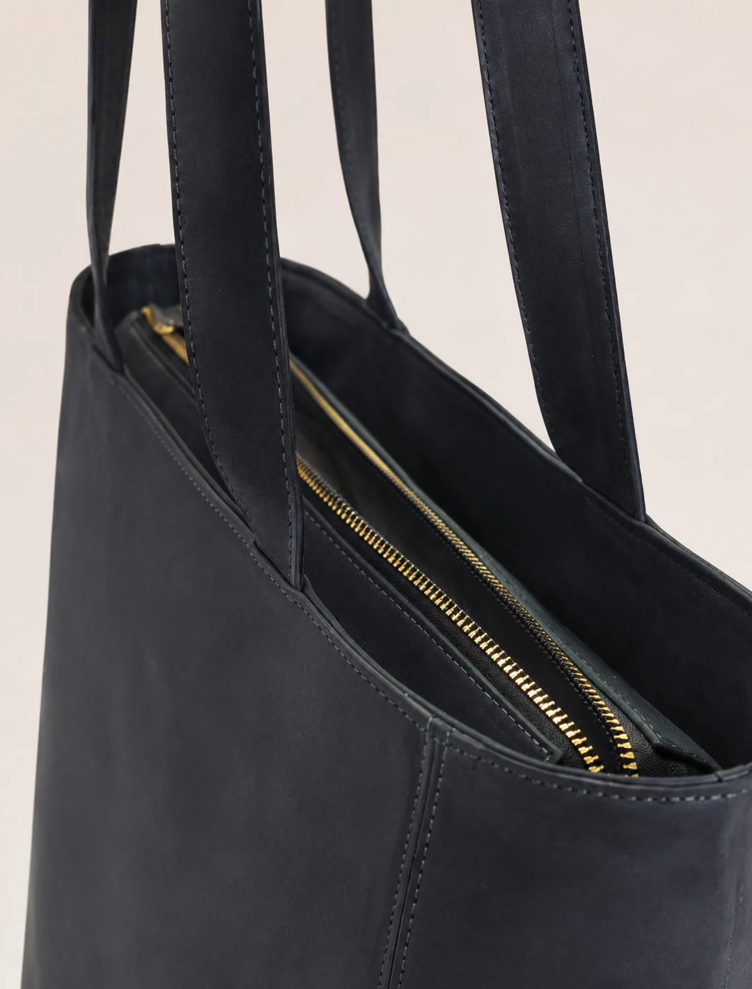 Marais Suede Tote, detail